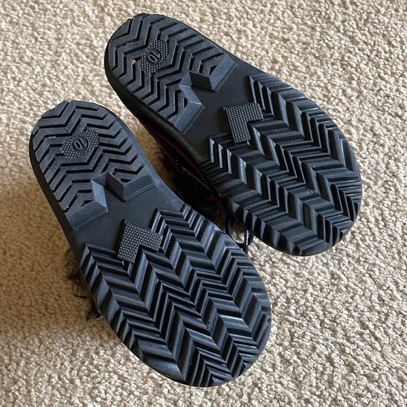 Tamarack Plaid Winter Boots - Picture 2 of 6